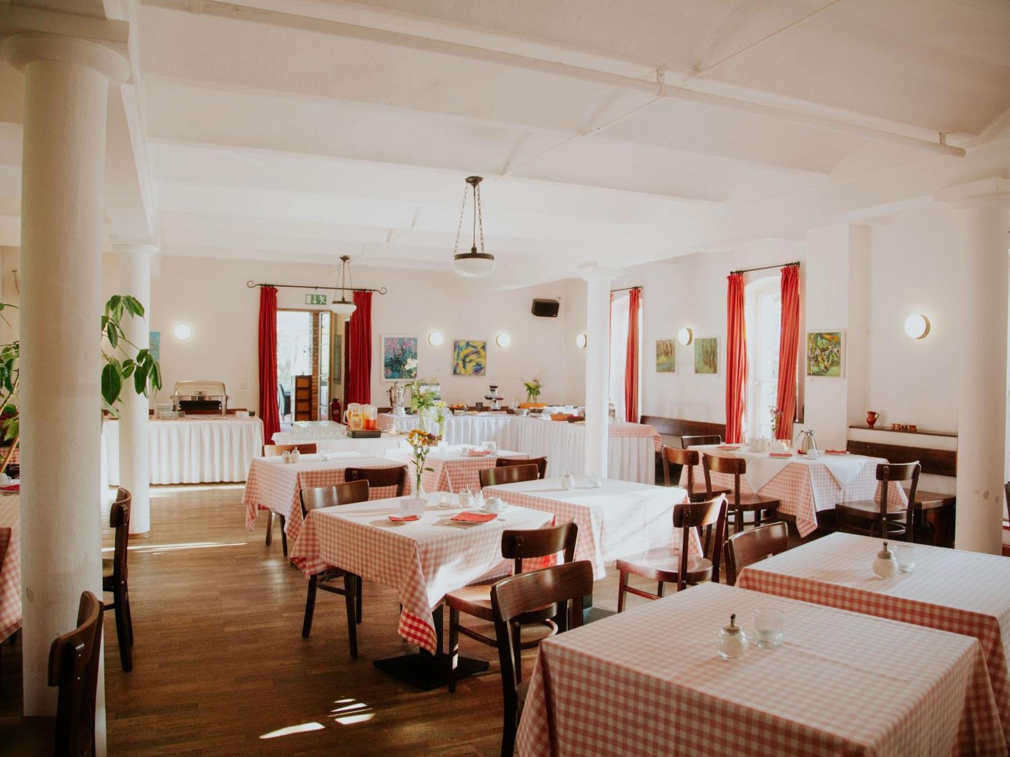 Landhaus Alte Schmiede Niemegk エクステリア 写真